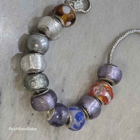 Lot of glass beads metal center core all beads pictured are included - Picture 2 of 6